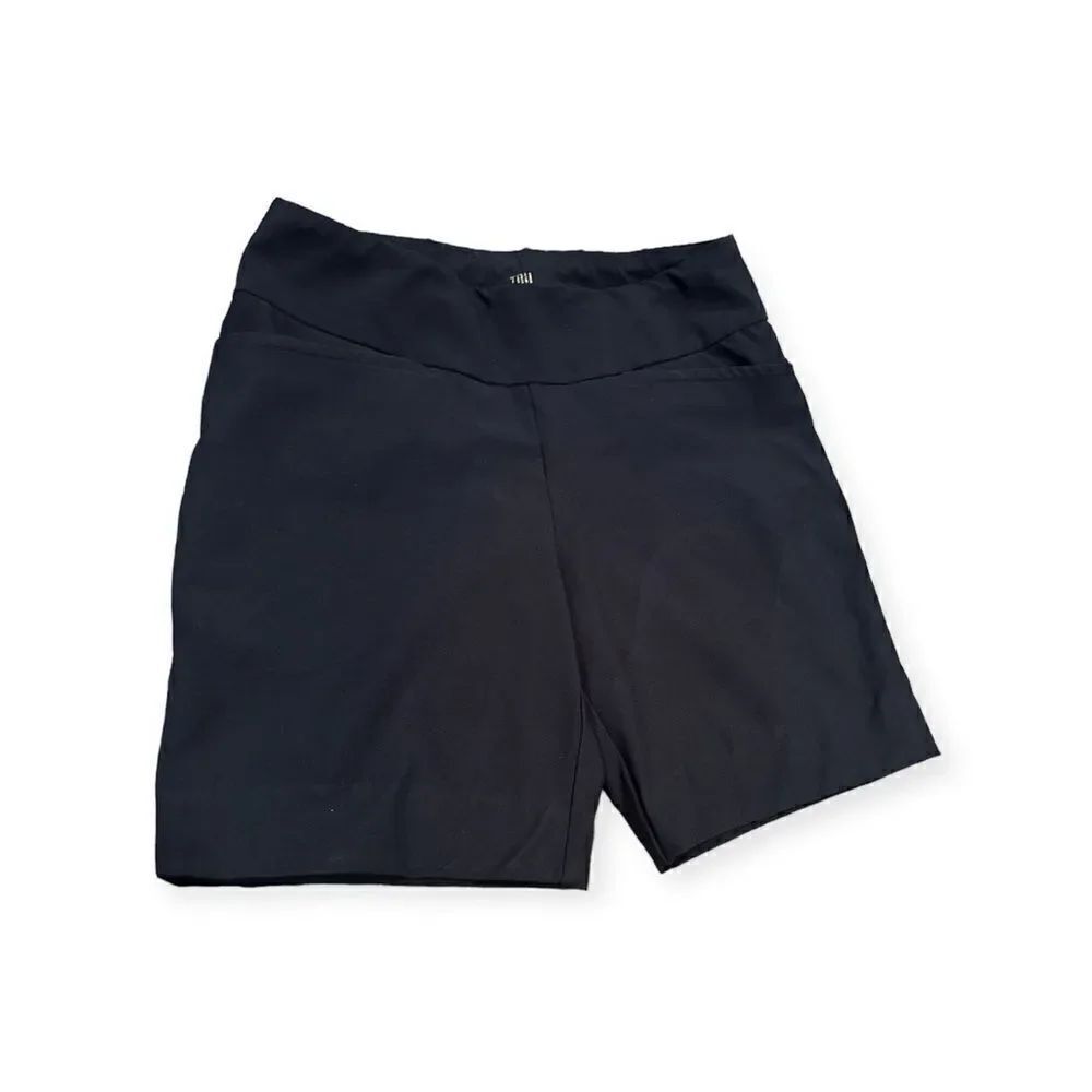 Tail Navy Shorts Size 6 Flat Front
